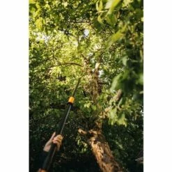 Fiskars Coupe-branches Télescopique Multifonctions à Lame Franche Pour Arbres Et Haies, Revêtement Antiadhésif, Lames En Acier/Manche En Aluminium, Longueur Réglable: 2,4 – 4 M, Noir/Orange, UPX86, 1023624 -Outil de taillage Soldes 10641699 3