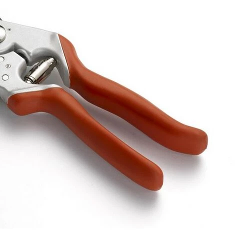 OUTILS WOLF Sécateur De Jardin à Coupe Franche Wolf OGAS - Taille S 5 OUTILS WOLF Sécateur De Jardin à Coupe Franche Wolf OGAS - Taille S – Image 3