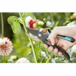 GARDENA 08904-20 B/M Sécateur Bypass -Outil de taillage Soldes 12960044 3
